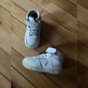 Gerber high top crib shoes